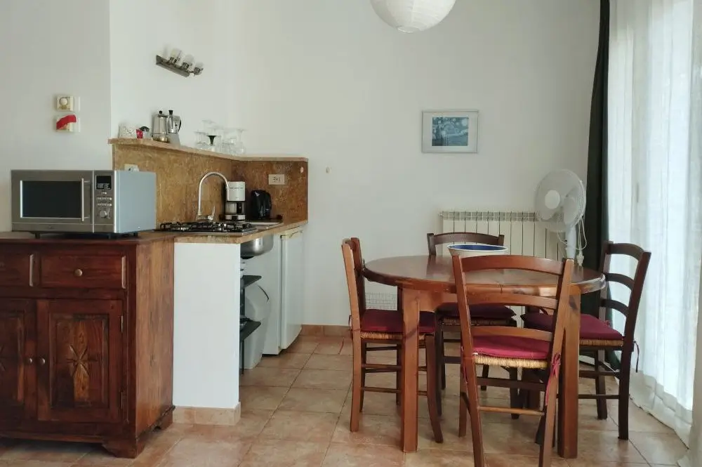 ligurcasa apartment josef 08