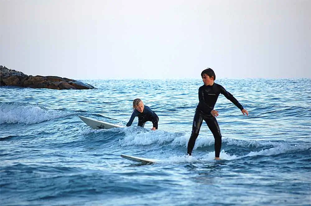 tipps wellenreiten ligurien